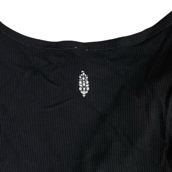Free People Movement New Moon Knot Front Ribbed Crop Tank Black Lg - Picture 8 of 14